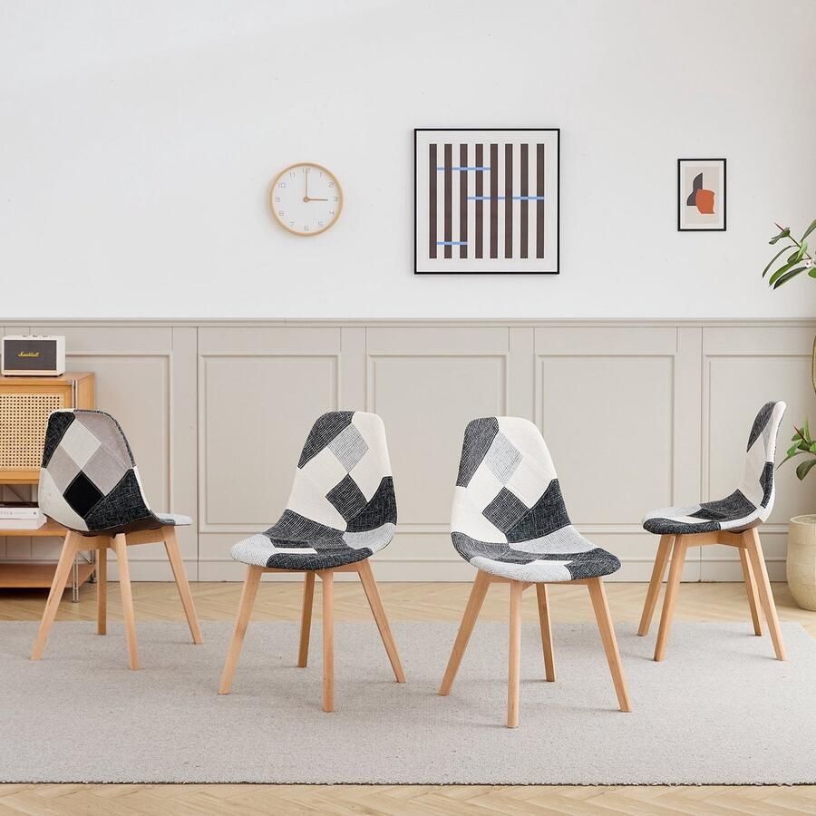 Corenia Eetkamerstoel – Stoel – Kuipstoel – Eetkamerstoelen – Keukenstoel – Scandinavisch Design – Ergonomisch – Beukenhouten Poten – Linnen Bekleding – Sponsvulling – Zwart-Wit Geruit