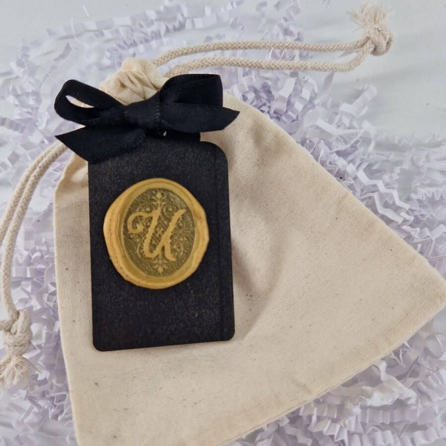 Deco.Kado Geurbuiltje met Amberblokje wax seal Letter Alfabet Persoonlijk Cadeau Handgemaakt goudkleurig wax Parfumzakje voor Auto Geurzakje voor kledingkast huisparfum cadeau voor hem of haar