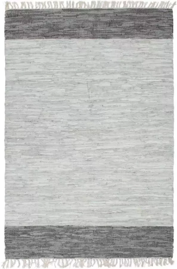 Decoways Vloerkleed chindi handgeweven 120x170 cm leer grijs