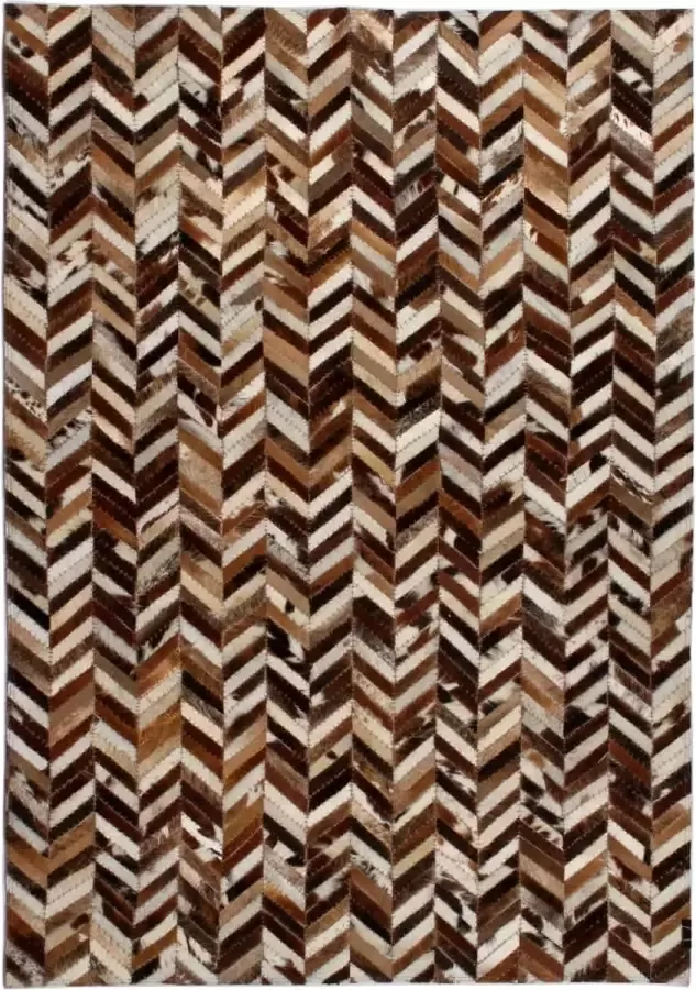 Decoways Vloerkleed patchwork chevron 120x170 cm echt leer bruin wit