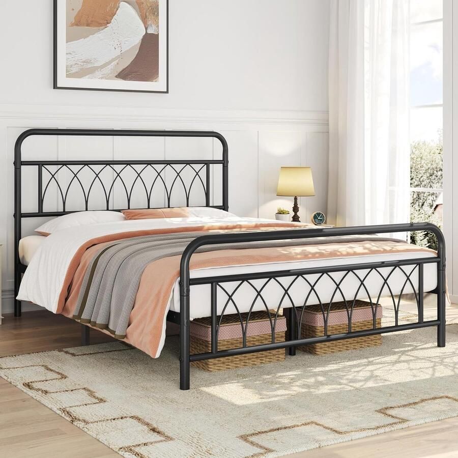 Denz Home Vintage bedframe met lattenbodem 140 x 200 cm metalen tweepersoonsbed minimalistisch bedframe met hoog hoofdeinde en petalummatroon logeerbed van metaal zwart