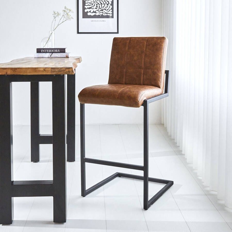 Dimehouse Barkruk Hoxton Barkrukken met rugleuning Cognac Kunstleer Geschikt voor Bar(tafel) hoogte Zithoogte 78 cm Industrieel Niet in hoogte verstelbaar Barstoel Cognac