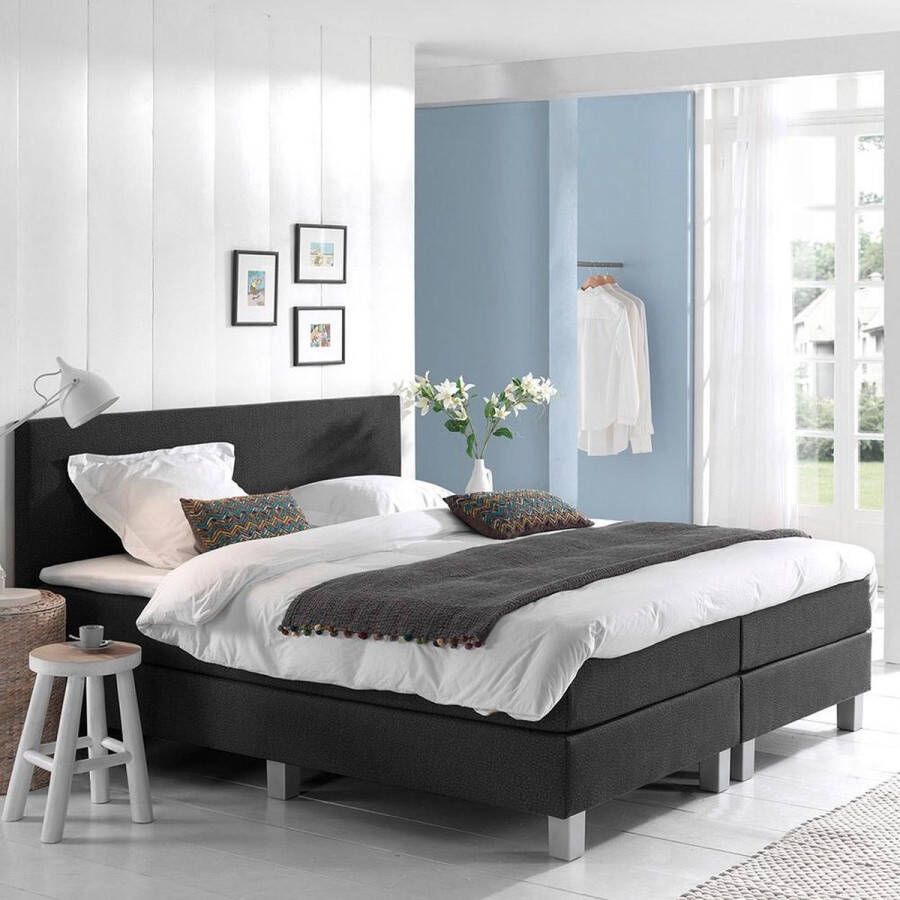 Dreamhouse Bedding Boxspring Sleepwell Leather look 180x200 GRATIS TOPPER