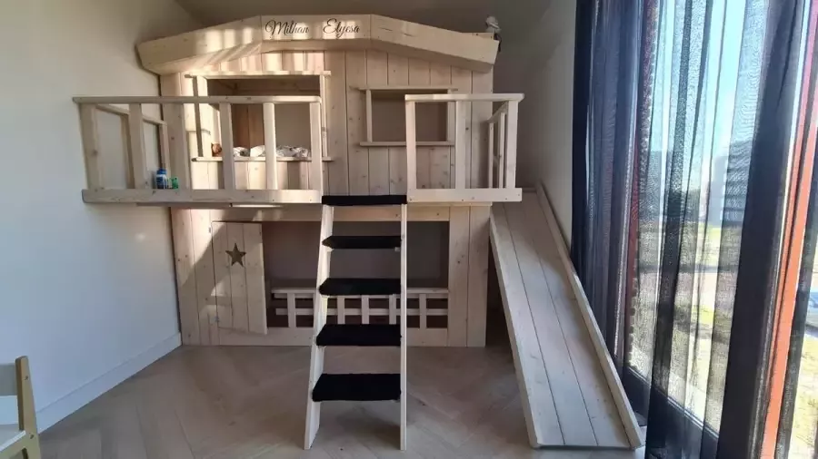 Droommeubel Concurrent Boomhutbed XXL met Glijbaan Steigerhout| Kinderbed Bedhuisje