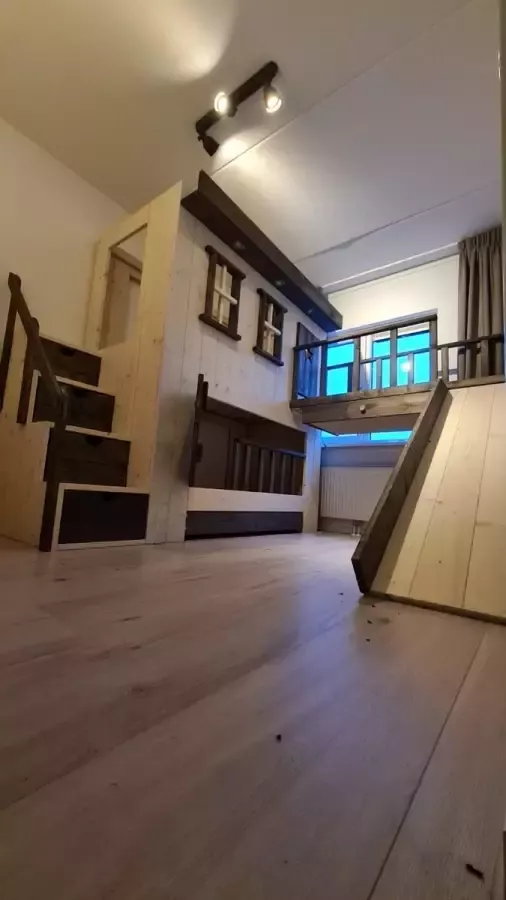 Droommeubel Concurrent Boomhutbed XXL Speelhuis Blokkentrap Glijbaan Bedhuis