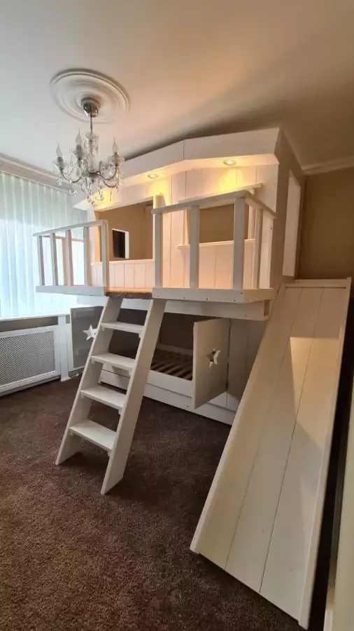 Droommeubel Concurrent Boomhutbed xxl steigerhout Kinderbed glijbaan bedhuisje wit afgelakt