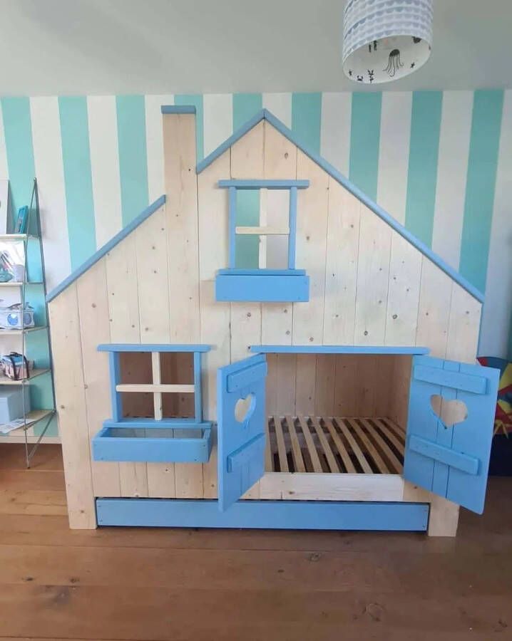 Droommeubel Concurrent [DroommeubelConcurrent] [Kinderbed] [Stapelbed Bram] [Speelgoedlade] [Whitewash met Blauw]