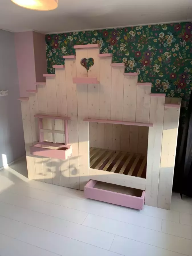 Droommeubel Concurrent Vogelhuisbed Bedhuisje Boomhutbed Steigerhout Whitewash Roze