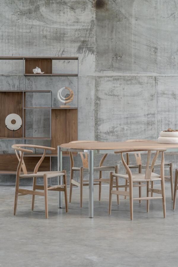 Dua Living Håvard design stoel naturel teak hout Scandinavische design eetkamerstoelen jaren 40 iconisch minimalistisch modern interieur design optimaal zitcomfort hoogwaardig kwalitatief teakhout premium kwaliteit