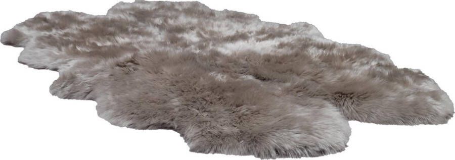 Dutchskins Designer schapenvacht vloerkleed 190 x 120 cm patchwork Grijs; Taupe Hoogpolig vloerkleed natuurlijke vorm