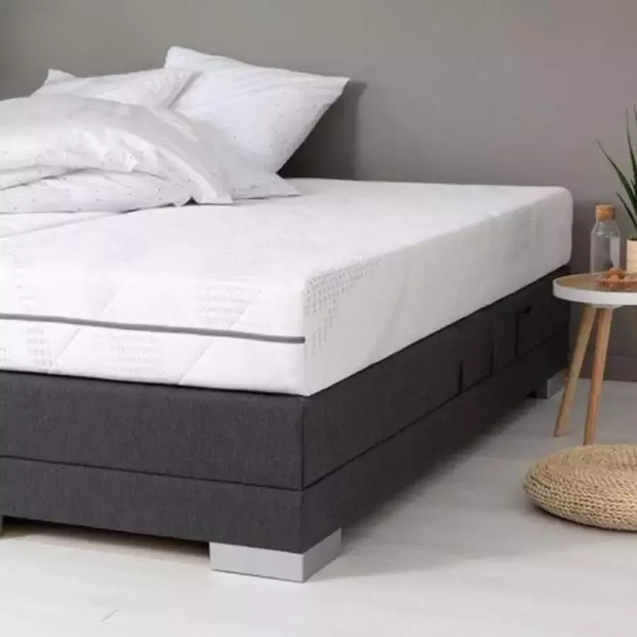 140x 200 Koudschuim matras HR45 20 cm