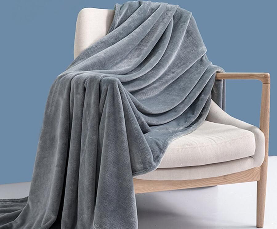 2x Plaid van fleece 150x200cm donkergrijs ultra zacht plaid voor woonkamer plaid voor slaapkamer zachte plaid voor bank en bed zacht