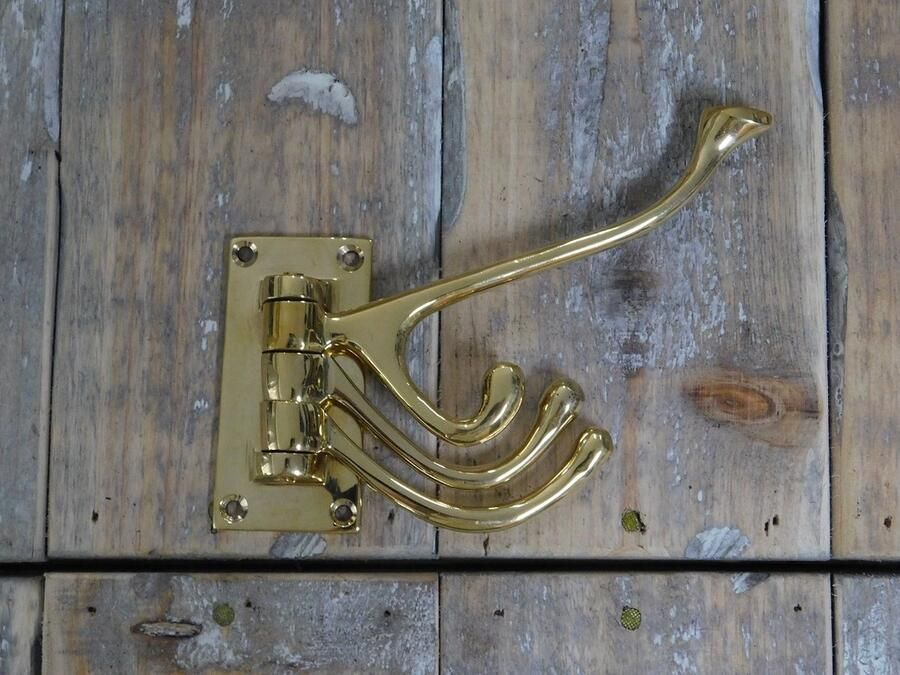 4-haaks kapstok verstelbaar messing glans