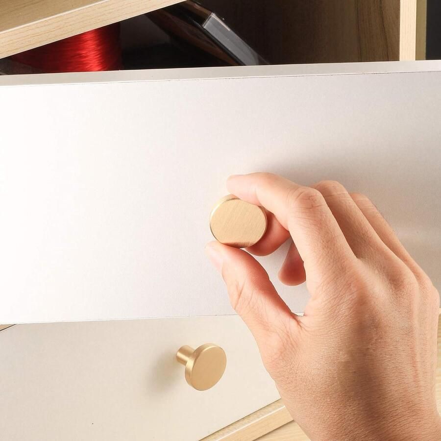 6 stuks ronde kastknoppen goudkleurige messing ladeknoppen deurbeslag keukenbeslag kastknoppen roestvrij staal één gats-greep met schroeven voor kast kledingkast met een schroevendraaier