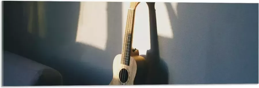 Acrylglas Houten Gitaar op Rand van Bank 90x30 cm Foto op Acrylglas (Met Ophangsysteem)