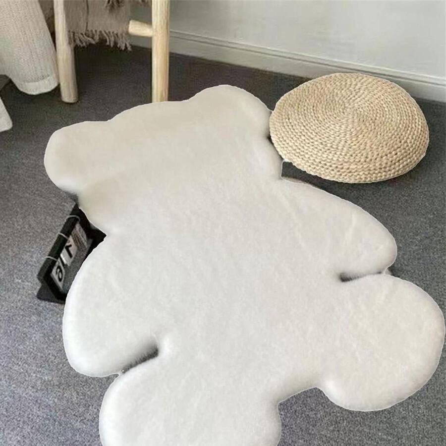 Allecto Plus Beervormig Vloerkleed voor Kinderen Slaapkamer Zacht Shaggy Tapijt met Imitatiebont Schattige Baby Speelmat Gezellig en Pluizig Wit Ideaal voor Spelen en Ontspannen
