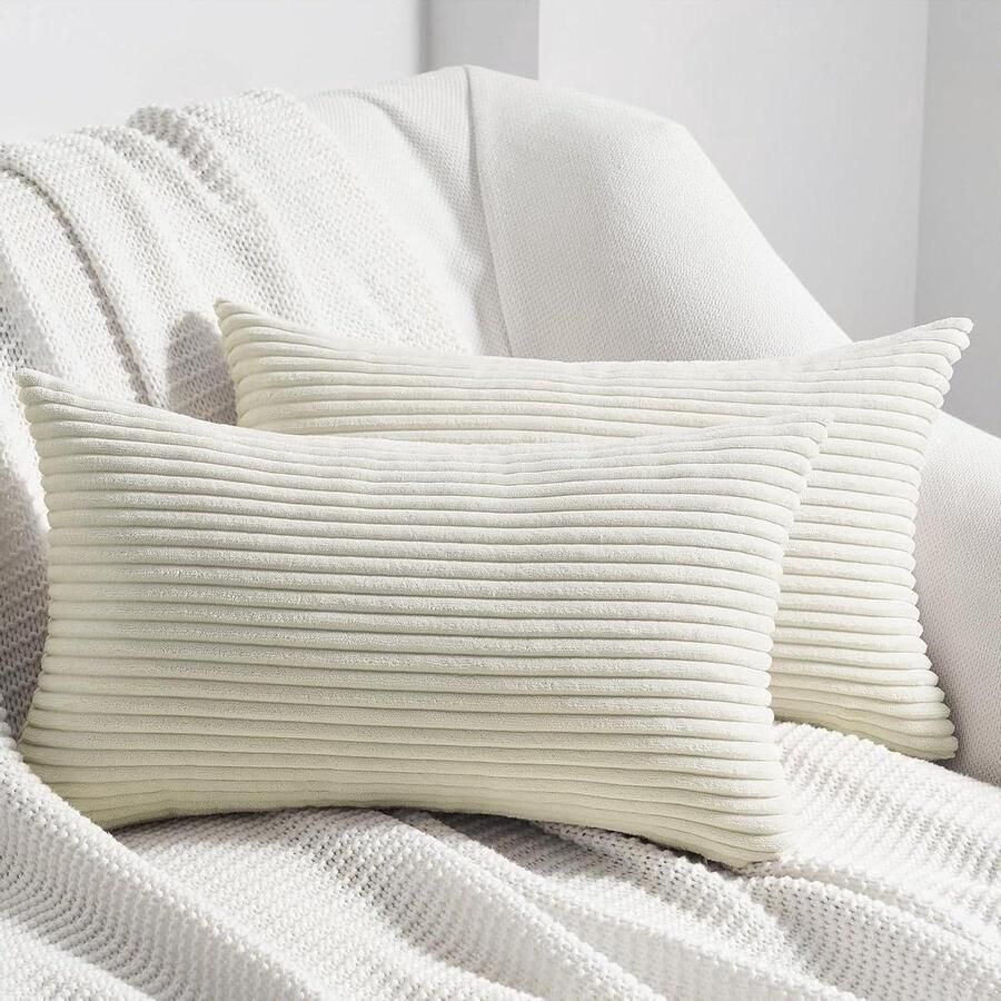 Allecto Plus Corduroy Kussenhoezen in wit 50 x 70 cm Moderne Stijl Decoratieve Kussenovertrek voor Woondecoratie Bank en Bed Set van 2 stuks