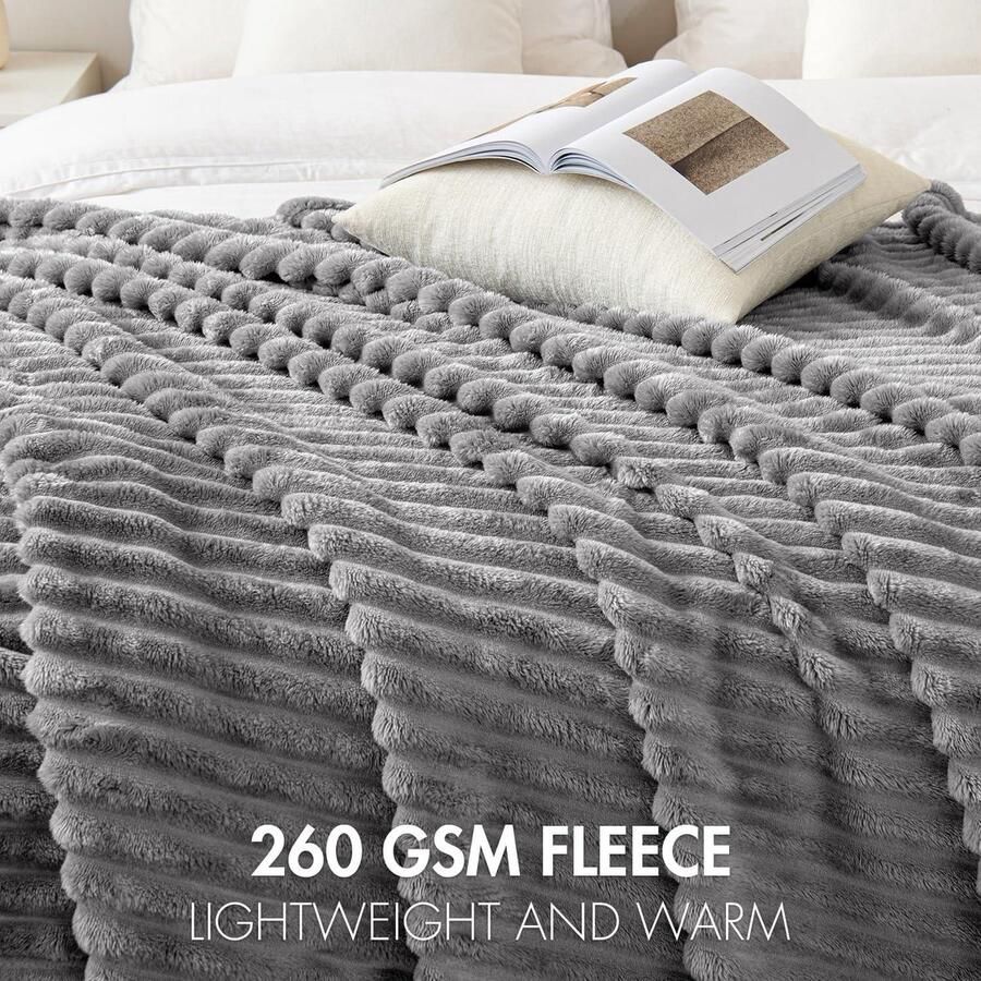 Allecto Plus Fluffy Knuffeldeken van Microvezel voor Bank en Bed 150 x 200 cm Grijs