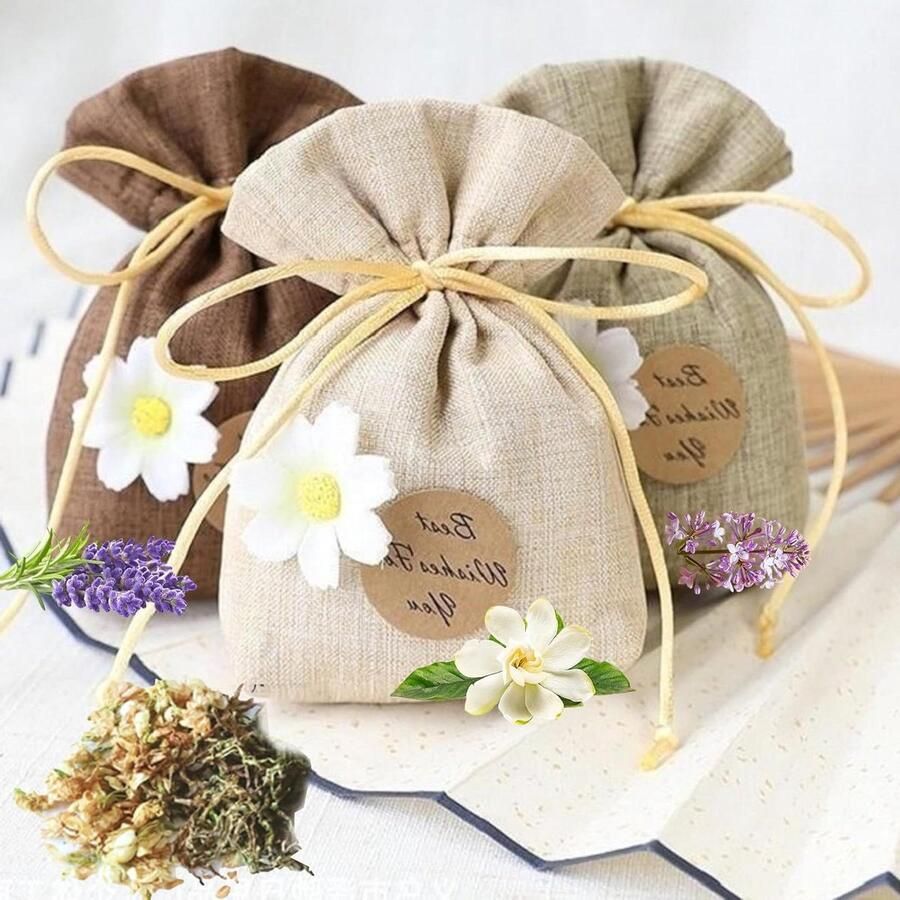 Allecto Plus Natuurlijke Lavendel Gardenia Lilac Geurzakjes voor Kledingkasten en Lades Mottenvreter Moth Repellent Set van 3stuks