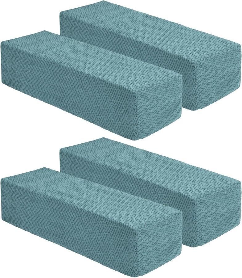 Allecto Plus Set van 4 rekbare armleuninghoezen van zacht polyester lichtblauw diagonaal geruit patroon. Bescherm armleuningen Ligstoelaccessoires