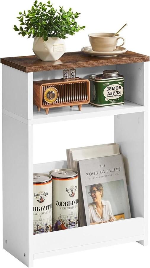 Allecto Plus Smalle Bijzettafel Met Opbergplank voor Woonkamers en Slaapkamers 3-Laags Houten Klein Nachtkastje Met Tijdschriftenrek Wit Ruimtebesparend WST006W