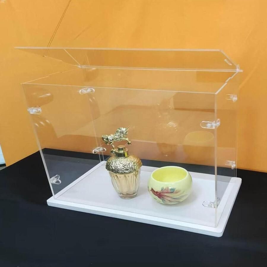 Allecto Plus Transparante acryl open kast met L-vormige gesp en stofbescherming voor speelgoedverzamelaars (wit 55 x 45 x 40 cm)