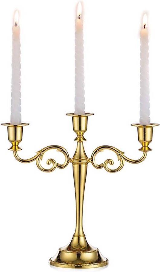 Aluminium kandelaar eettafel diner bij kaarslicht hotel decoratie huisdecoratie tafeldecoratie goud