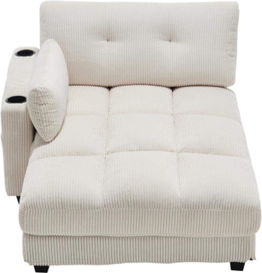 Bank fauteuil gestreepte bekleding leuningen met rolkussens flappen voor het hoofdeinde bekers en zijzakken passen in een woonkamer en een slaapkamer beige