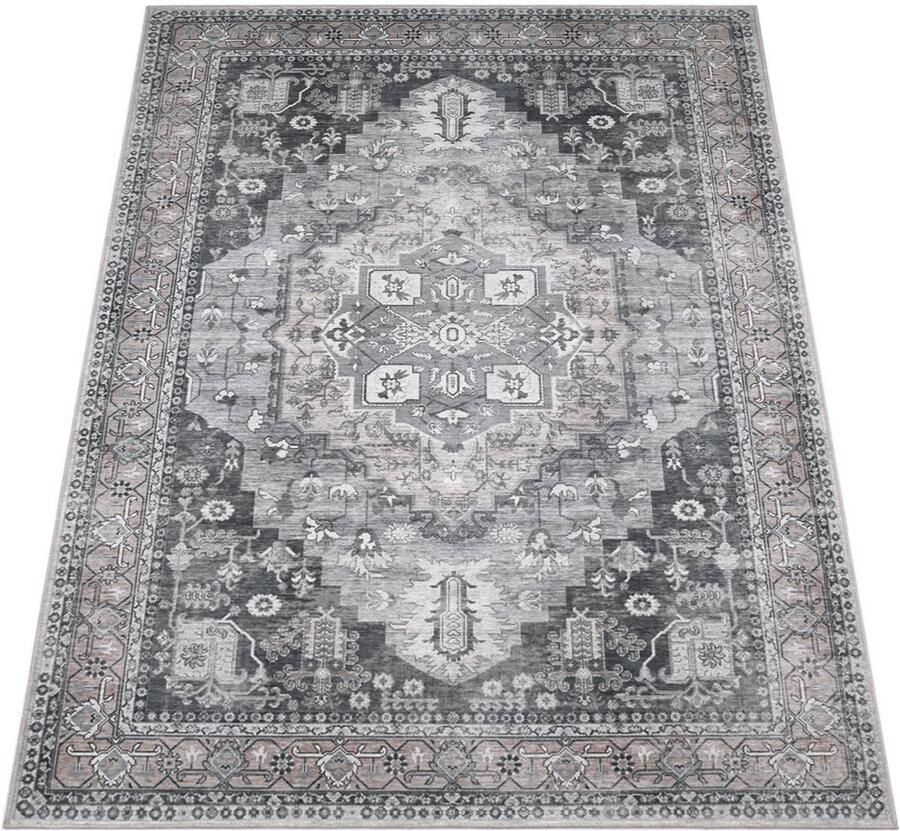 Baroque Oriental Rug – Elegant & Durable – Soft Polyester – Vintage Charm