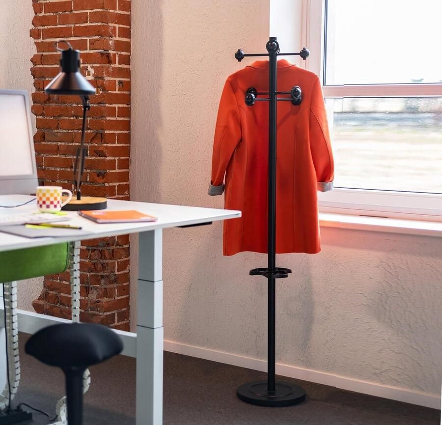 Battery Coat Rack with Umbrella Stand 175 cm High Black halmeubel met kapstok