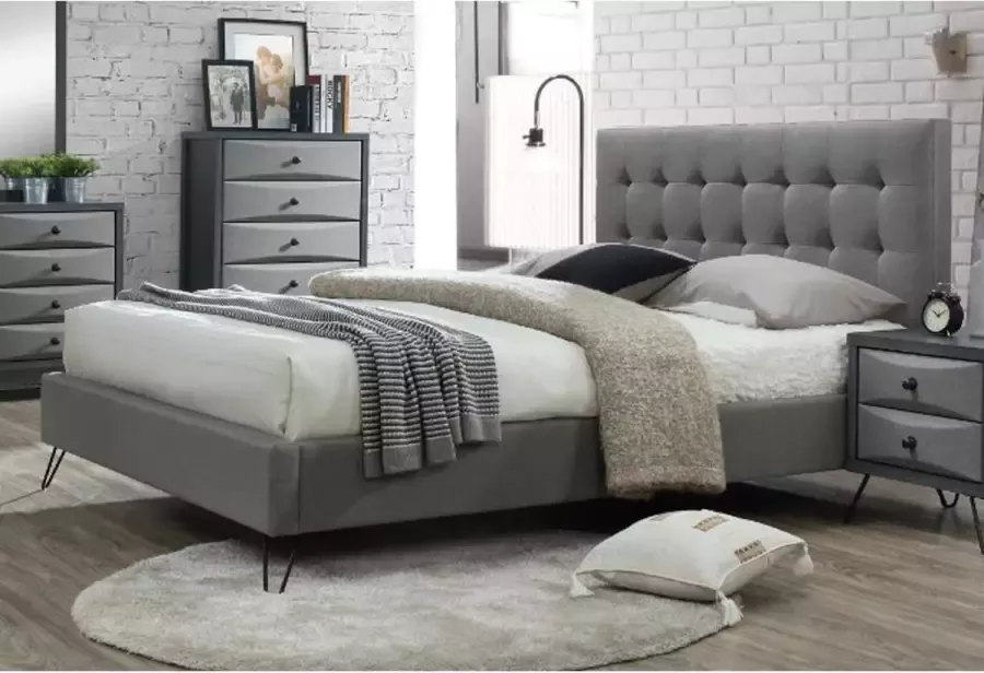 Vente-unique Bed met gewatteerd hoofdbord COSTANZA Stof 140 x 190 cm – Grijs L 148 cm x H 110.5 cm x D 205 cm - Foto 5