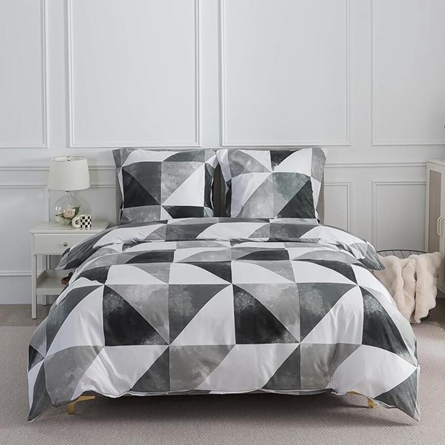 Beddengoed 240 x 220 cm 3-delige dekbedovertrekset 240 x 220 cm en 2 kussenslopen van 80 x 80 cm met ritssluiting groen-wit driehoekig geruit patroon voor tweepersoonsbed