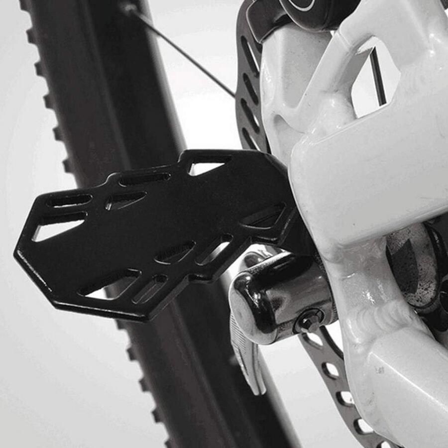 Bicycle Passenger Footrests Black Iron 2Pcs Mountain Terrain Rear Pedal Footrests Anti Slip Footrest With 5mm Hole