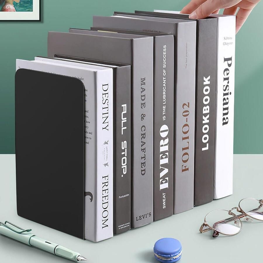 Boekensteun van metaal verpakking van 4 stuks 14 x 10 x 20 cm boekenhouder organizer voor kinderen boekenkast kantoor elegant en robuust metaal in stijlvol design meubelvriendelijk boeksteun