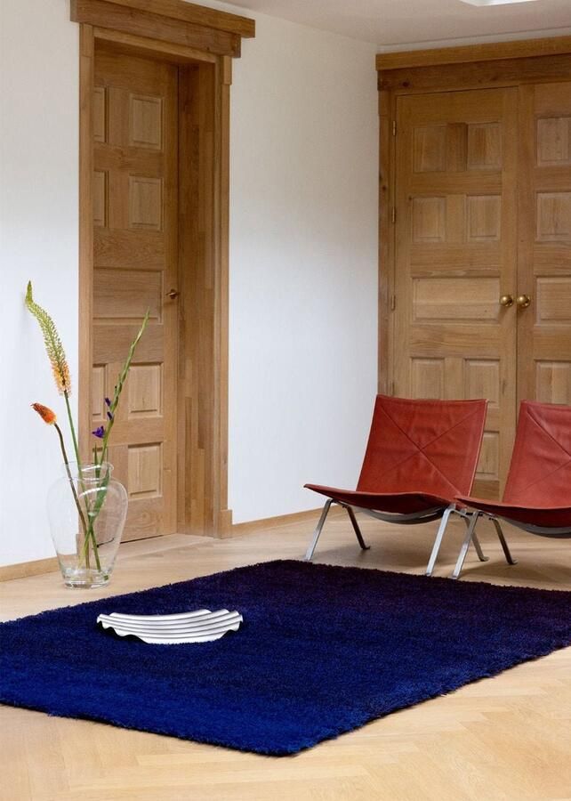 Brink & Campman Shade High Blue Aubergine 011918 Vloerkleed 170 x 240 cm Blauw Rectangular Wol Woonkamer Schakering Shaggy Hoogpolig Modern