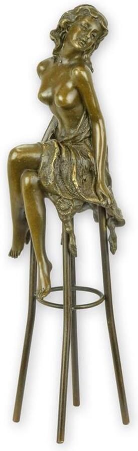 Bronzen sculptuur Dame op Barkruk – Woondecoratie Beeld – bronzen beeld vrouw sculptuur barstoel art deco Handgegoten afwerking – Fijn gedetailleerd – Tijdloos design 25 6 cm Brons
