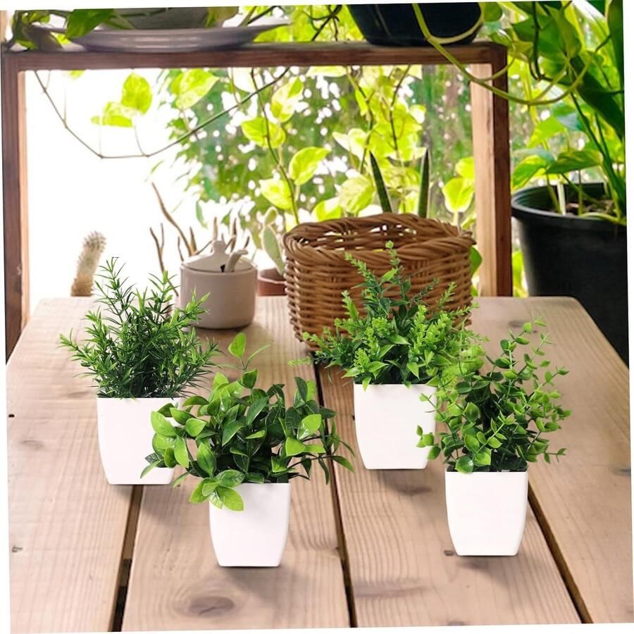 C Nepplanten Realistische Plastic Planten Kunstmatige Potplanten Set Kunstplanten Faux Planten voor Binnenopname Kamer Home Office Bureau 4 Stuks