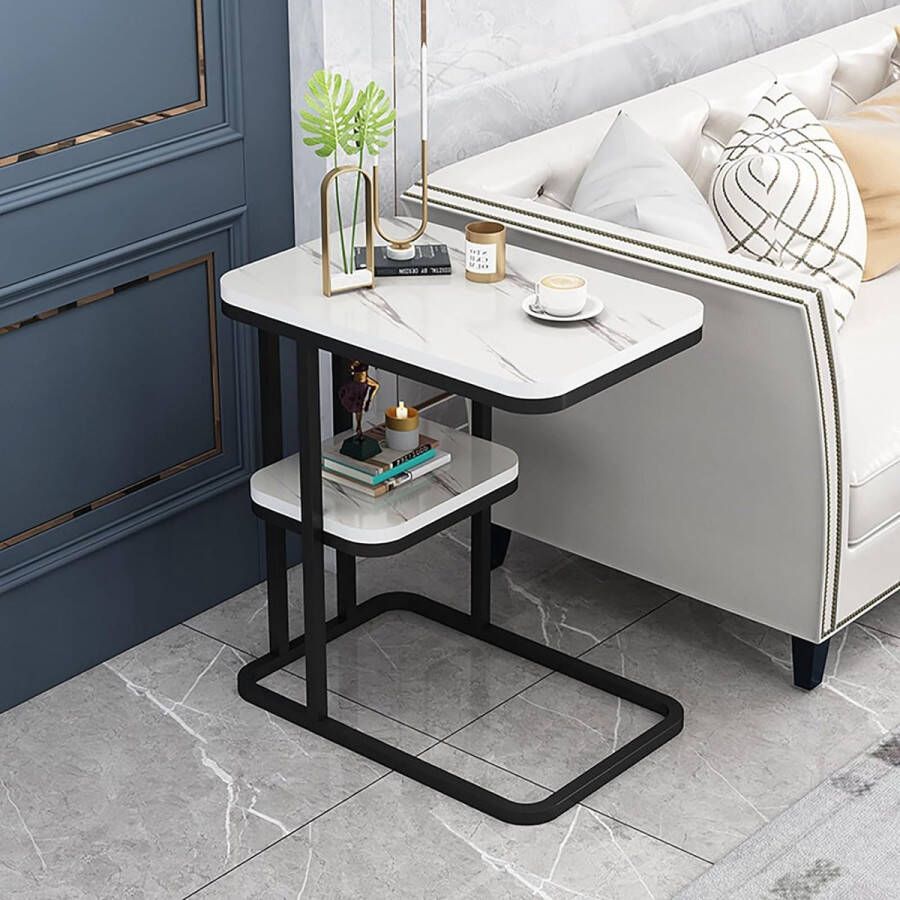 C-vormige bijzettafel smalle banktafel met 2 planken marmerlook metalen frame kleine salontafel in Scandinavische stijl voor woonkamer slaapkamer en laptop (wit)