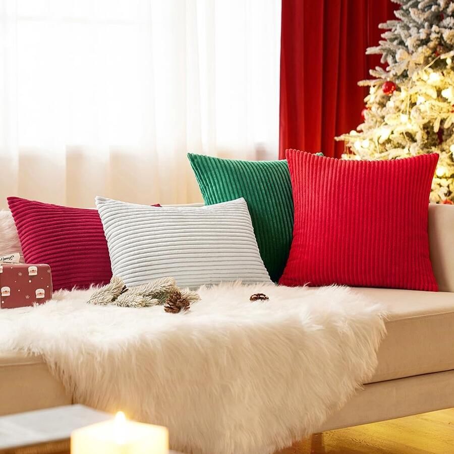 Candala Kussenhoezen van ribfluweel vierkant gestreept zacht voor thuis op de bank of in de slaapkamer decoratieve kussenhoezen 45 x 45 cm set van 2 rood