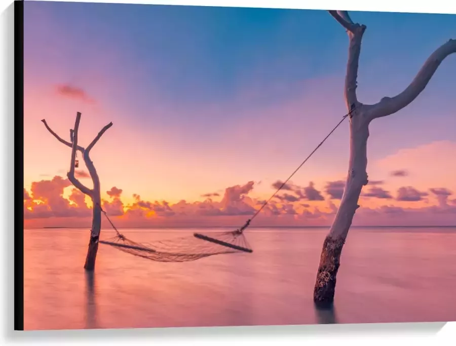Canvas Hangmat tussen Kale Takken in de Zee tijdens Zonsondergang 100x75 cm Foto op Canvas Schilderij (Wanddecoratie op Canvas)