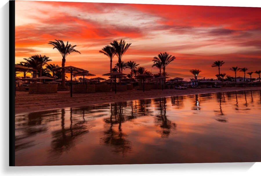 Canvas Strand Zee Zonsondergang Parasols Palmbomen 90x60 cm Foto op Canvas Schilderij (Wanddecoratie op Canvas)