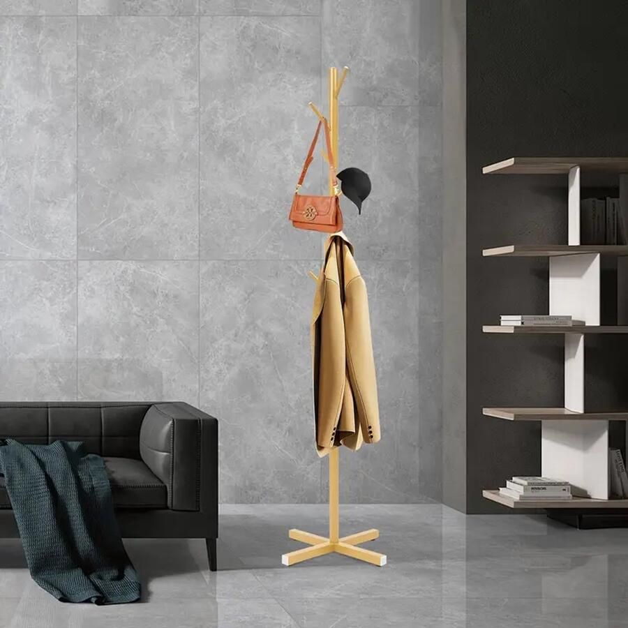 CNCEST Gouden Boomtak Kapstok met 7 Haken Elegante Vrijstaande IJzeren Ontwerp voor Entree Kantoor of Thuisdecoratie Stevige en Ruimtebesparende Organisator voor Jassen Tassen en Hoeden Wandkapstok