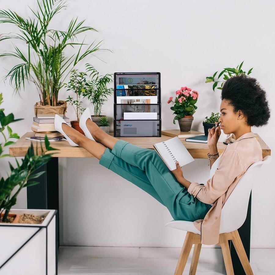 Contetn in html tijdschriftenrek staal 4 vakken brieven organizer zwart bureau H x B x D: ca. 43x33x18 cm tijdschriftenhouder wand