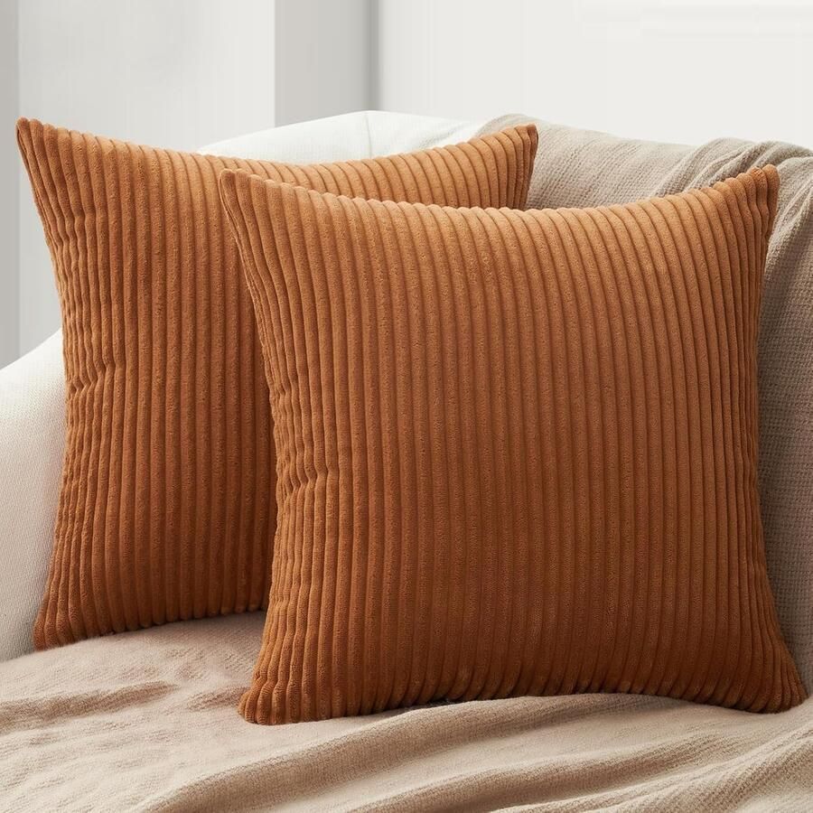 Corduroy Decoratieve Kussenhoes 45 x 45 cm met Verborgen Rits Super Zacht voor Decoratie Sofa Kussen voor Woonkamer Tuin Armstoel Bed Oranje Verpakking van 2