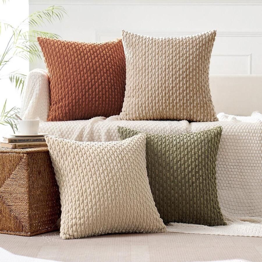 Corduroy kussenslopen Set van 4 Decoratieve kussenhoezen voor moderne bank 45 x 45 cm Bruin Groene Serie