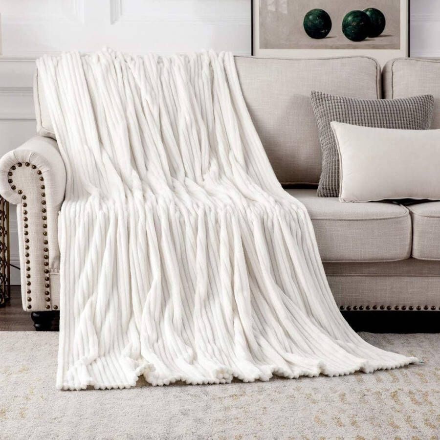 Cuddly Fleece Blanket Flannel Blanket With Pom Poms Plain-Coloured Blankets Couch Blanket Fluffy Throw Microfibre Bedspread Sofa Blanket For The Bed Sofa Bedroom Office 127 x 152 cm