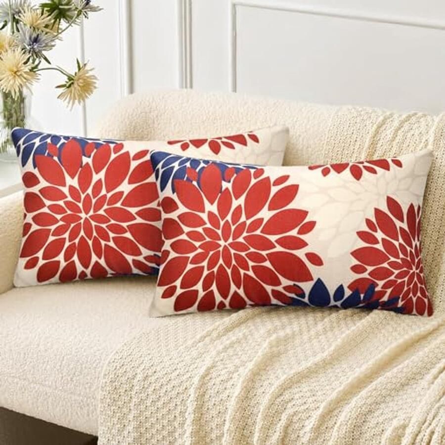 Decoratieve Kussenhoezen 30 x 50 cm met Dahlia Bloemen – Set van 2 Kussens voor Sofa Stoel Thuis en Slaapkamer – Oranje