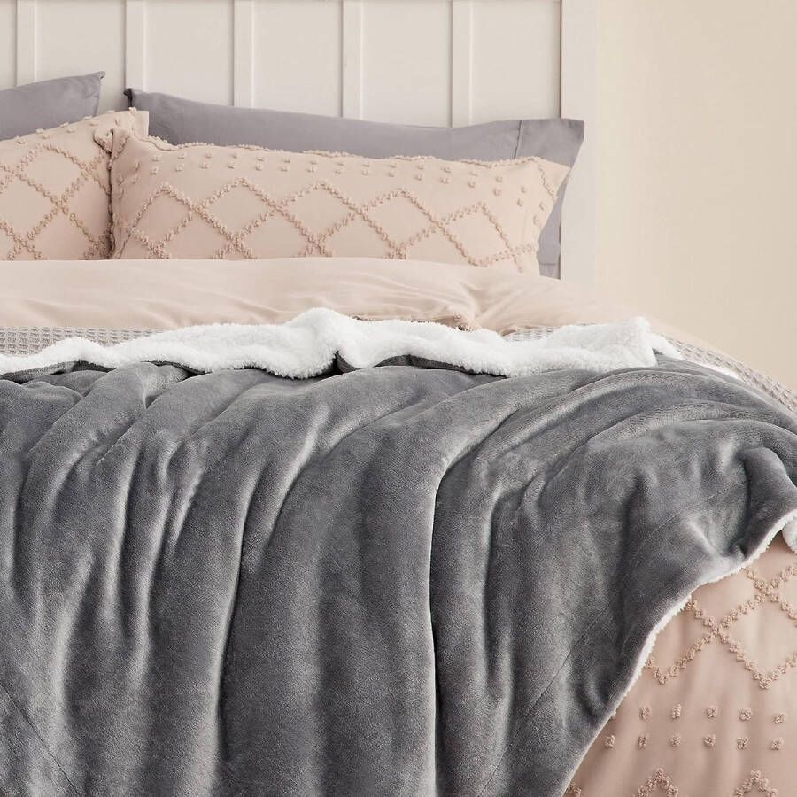 Deken fleece microvezel voor bed en bank grijs 150x200cm super zachte donzige deken voor woonkamer en slaapkamer