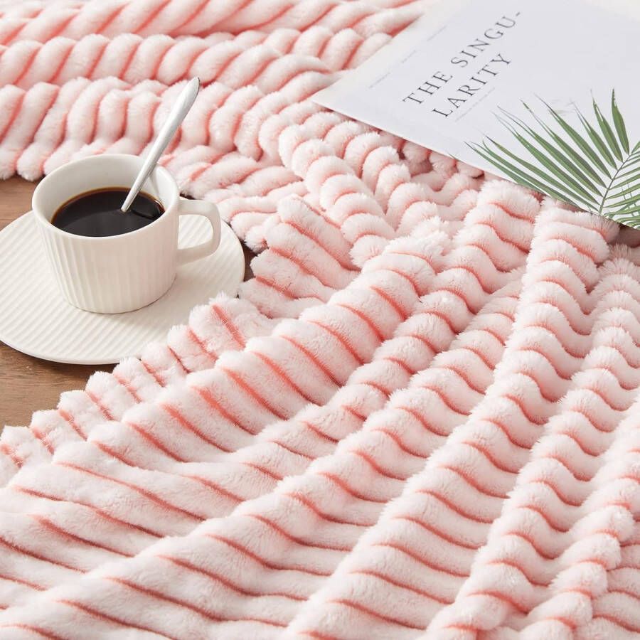 Deken Sherpa fleece plaid zachte pluche warme en knusse deken enkellaags 3D aanrakingsgevoel perfect voor bedbank en zitbank (roze ca. 150 x 200 cm)