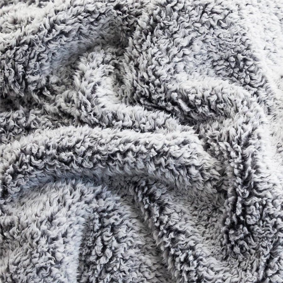 Deken voor de bank knuffeldeken wollig grijs warme Sherpa bankhoes winterdeken dikke bankdeken 150 x 200 cm XL wollen deken voor de bank